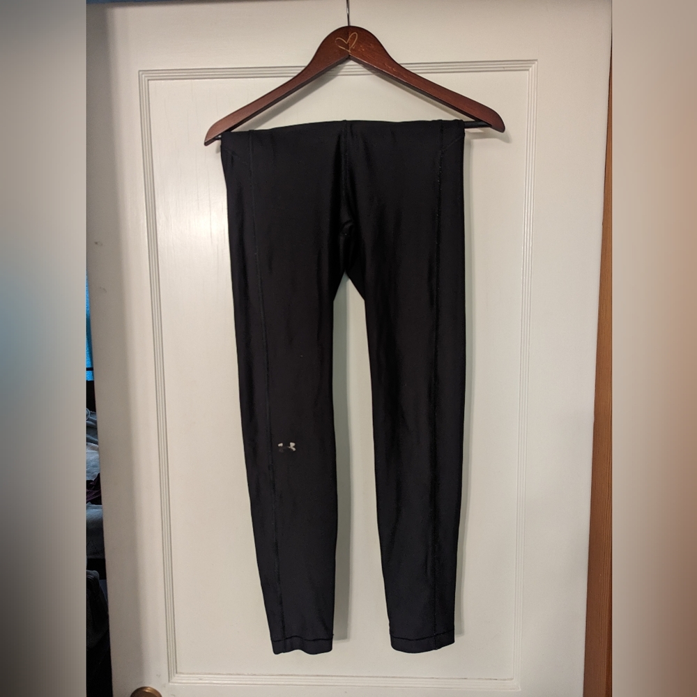 Under Armour compression leggings